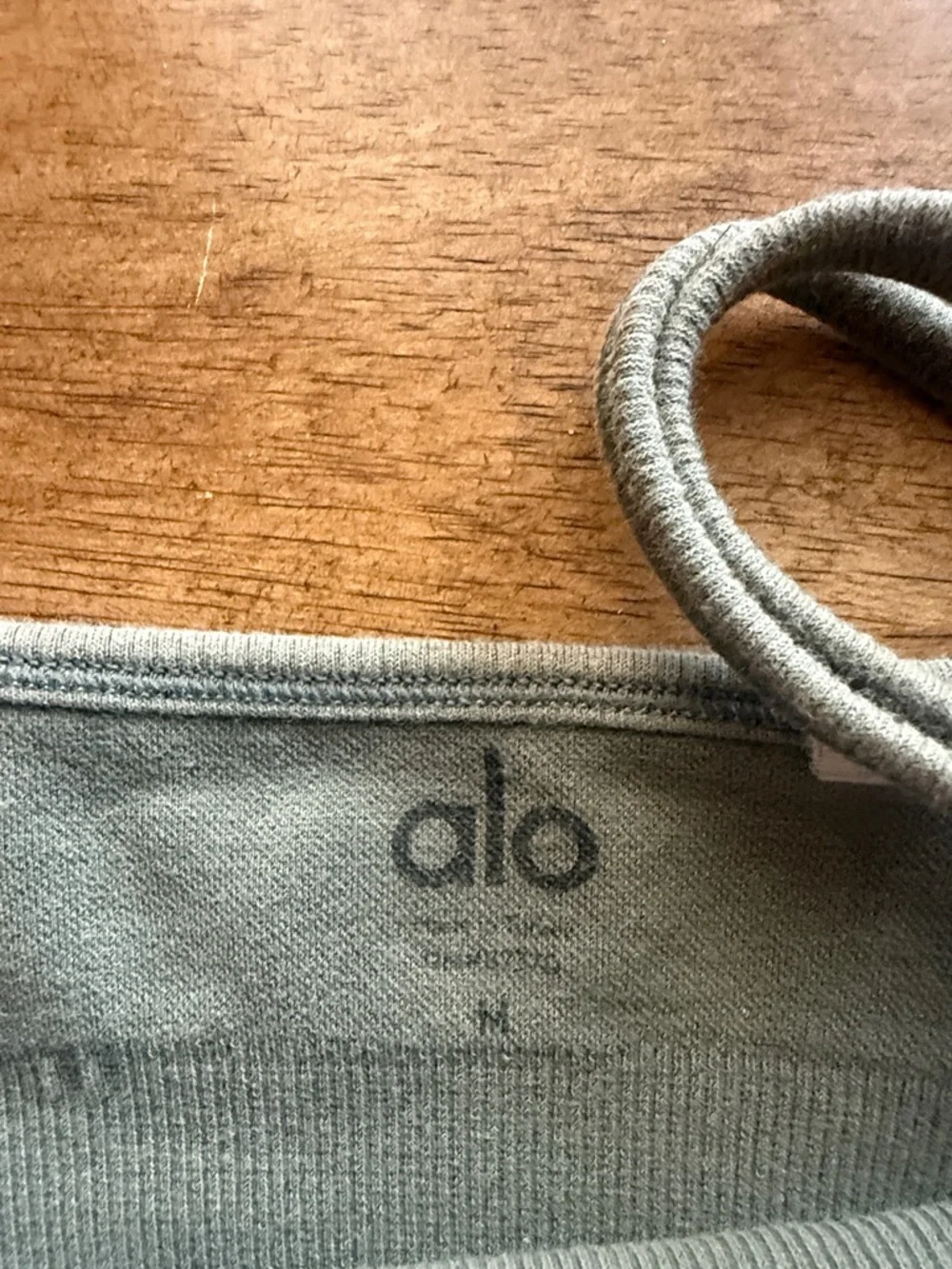ALO Yoga lightweight seamless